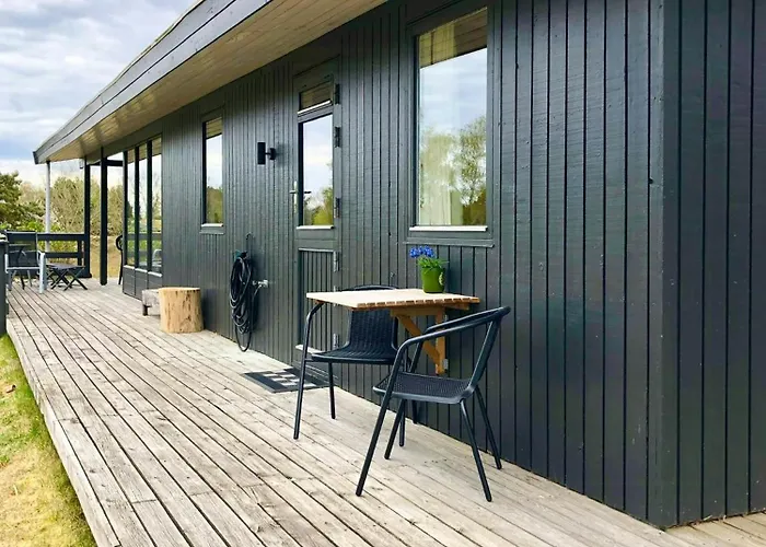 70s Oasis Near Water In Mols Bjerge Feriehus